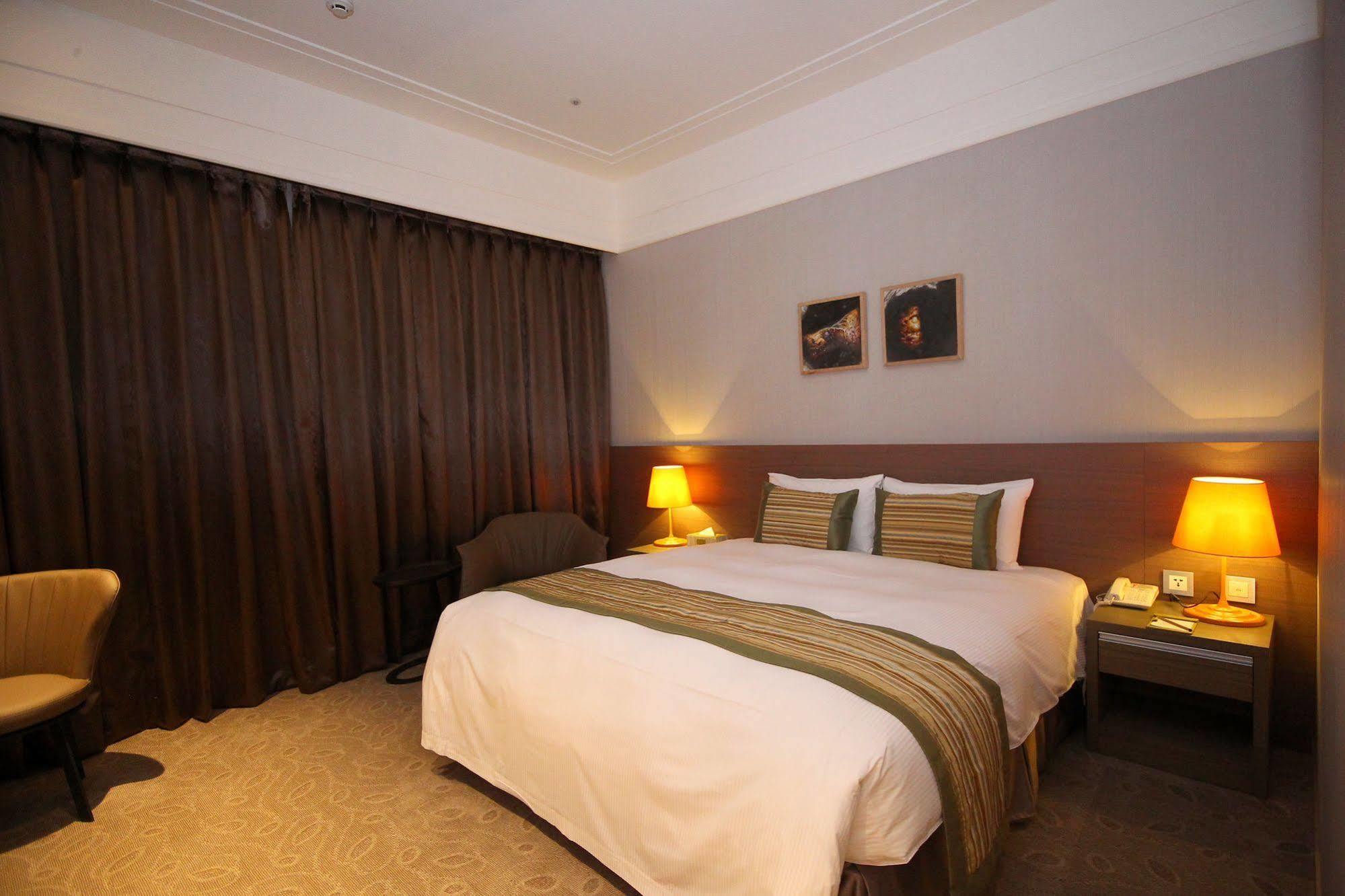 Grace Hotel Zhonghe Чжунхэ Экстерьер фото